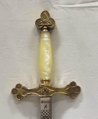 MASONA LATON GOLDEN SWORD